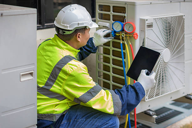 Professional Hvac technician working in Riegelsville, PA